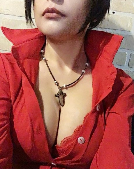 esfiriya tudor exclusive actress pic