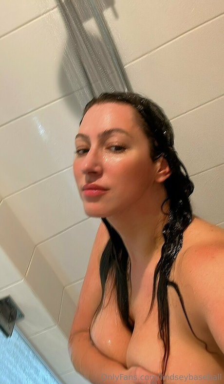 Lindseybaseball pornstar nude photos