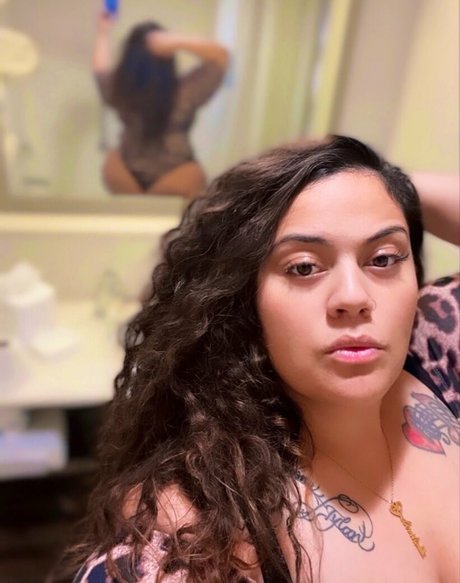 Levilabaybee sexy model archive