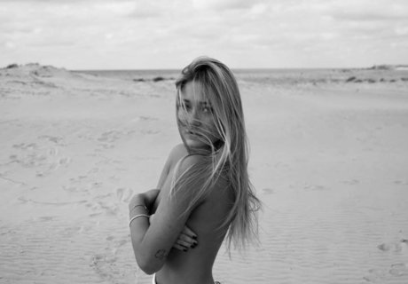 Alexandra Cohen hd star photos