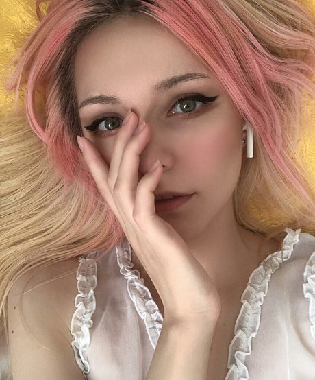 angejla model xxx images