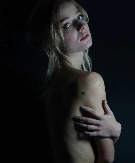 Jackie Evancho art pornstar photo