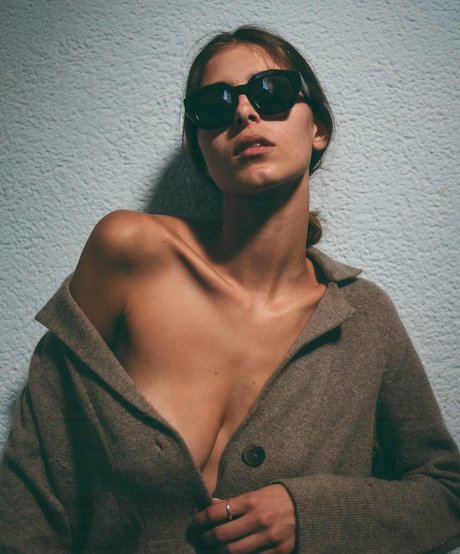 Noa Brener porn star photos