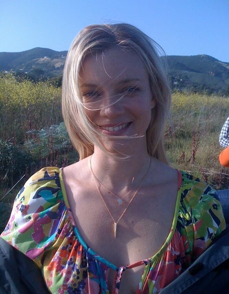 Amy Smart nudes pornstar galleries