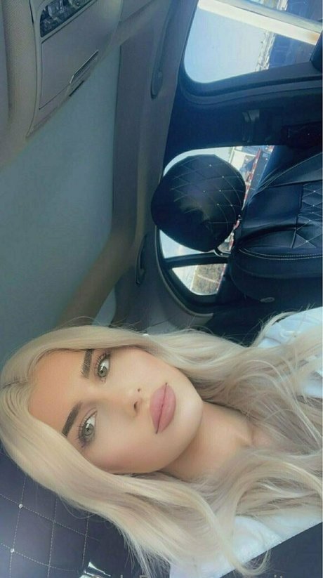 kait xx model best image