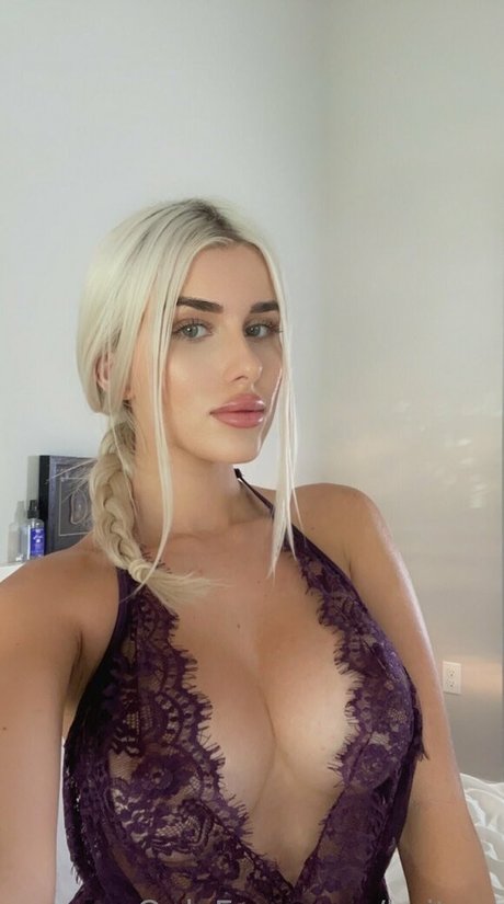 kait xx pornographic model pic