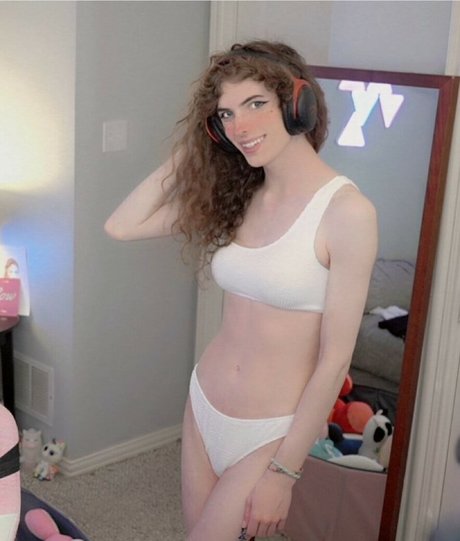 ASpicyCow pornstar pretty archive