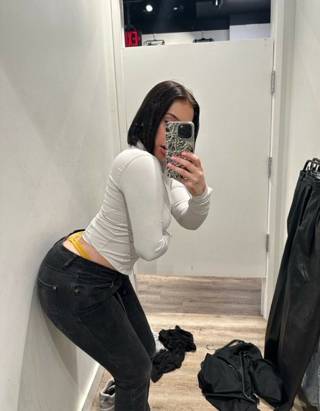 Poundcakenat model porn gallery