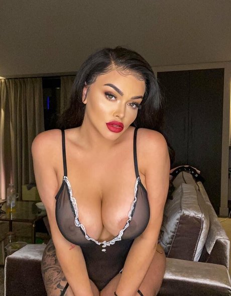 emilyregina beautiful pornstar archive