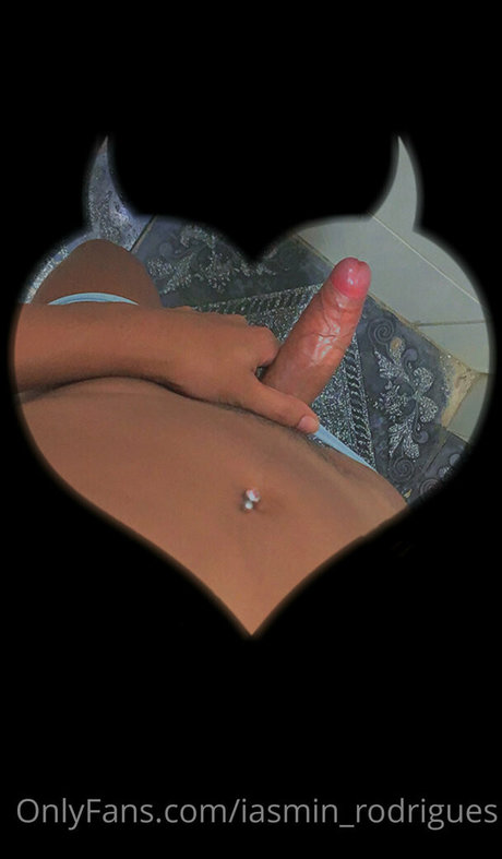 iasmints perfect model photo