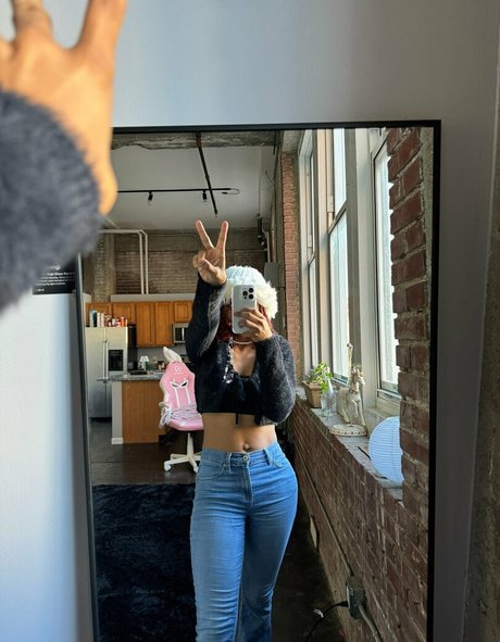 milasapothecary pornstar hot photo