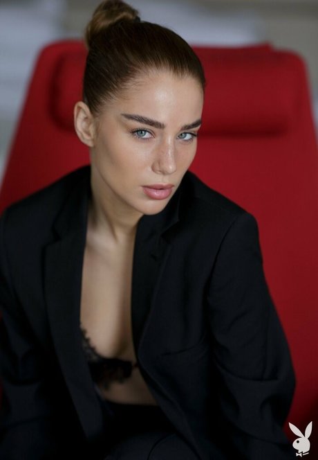 Pauline Pastel pornstar nude picture