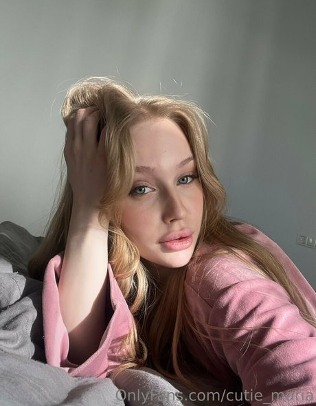 cutie kira free model photo