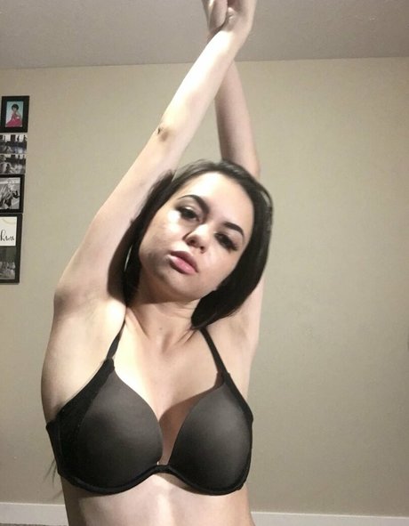 Kaitlin Haehae hd pornstar photo