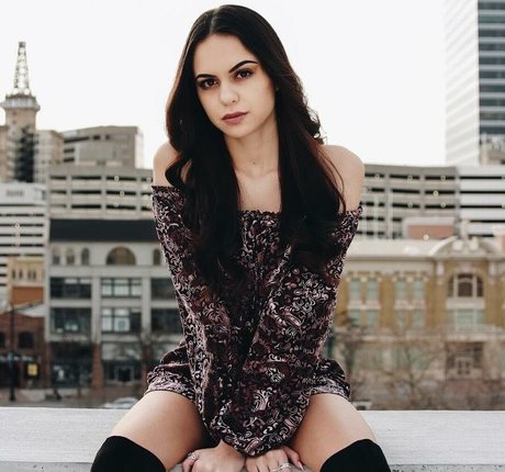 Kaitlin Haehae art actress photos