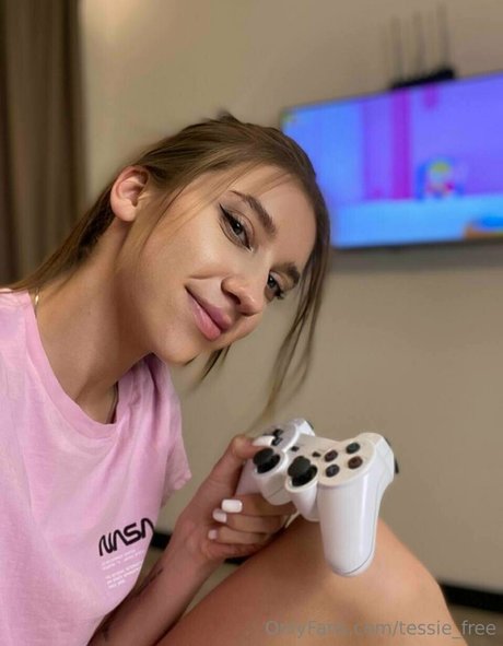 tessie free nude star pics