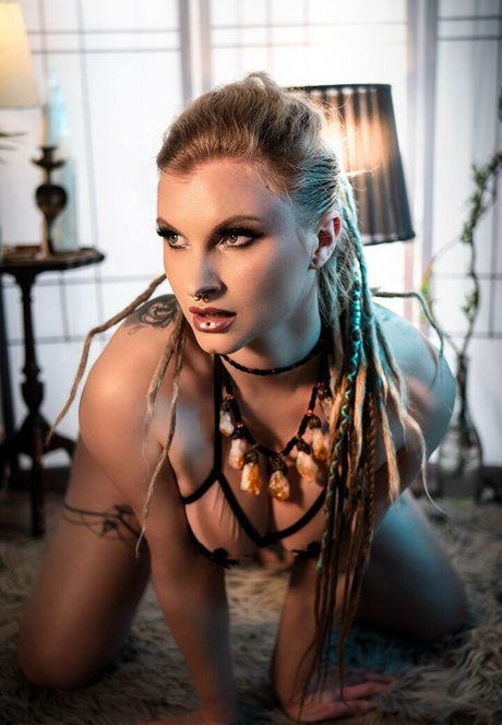 Ruby True beautiful star photos