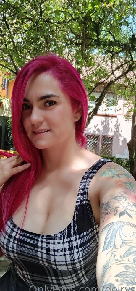 deirys adult model gallery