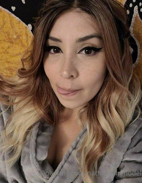 konichiwanath pornographic model pics