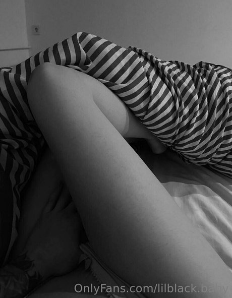 mari babe love adult model img