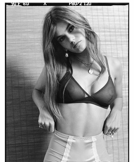 Myrthe Bolt pornstar hd archive