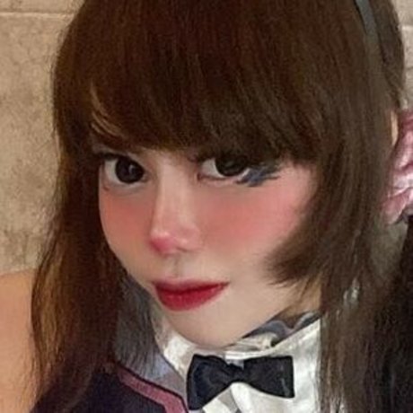 MonseOrea model pics