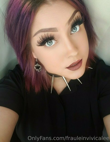 frauleinvivicalee pornstar top img