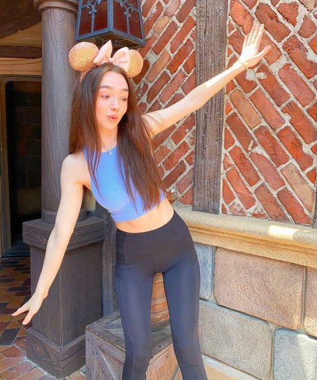 Ruby Jay star art pics