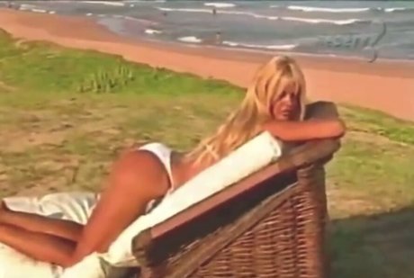 Monique Evans perfect actress pics