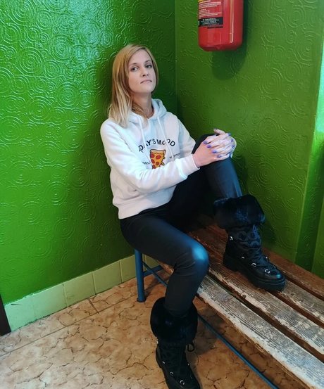 BunnyZuz model pornographic galleries