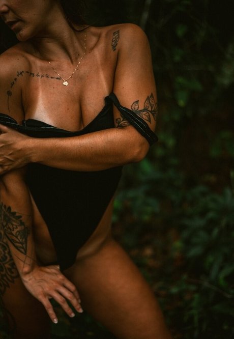 Ana E_ model sexy pictures