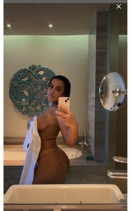 bellamai x nudes star pics