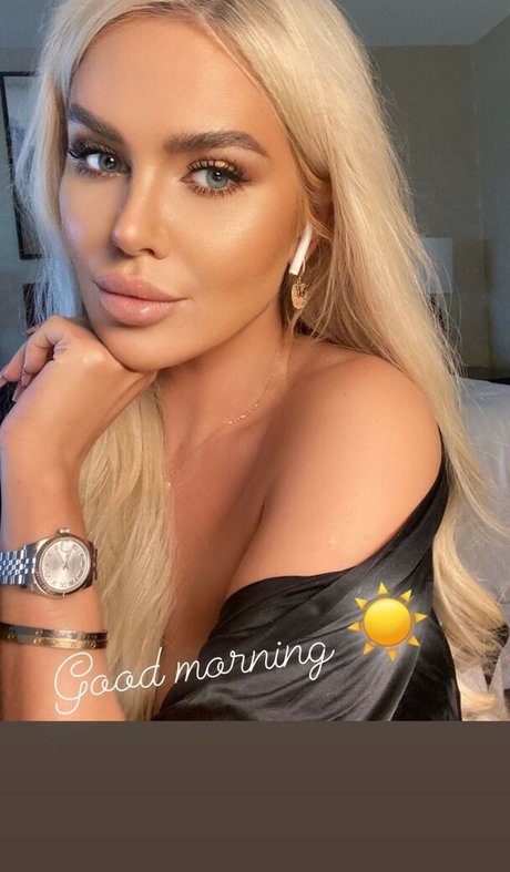 Elisa Bethann hot model gallery