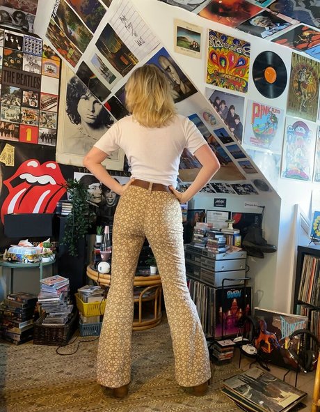 Issy Allen porn star archive