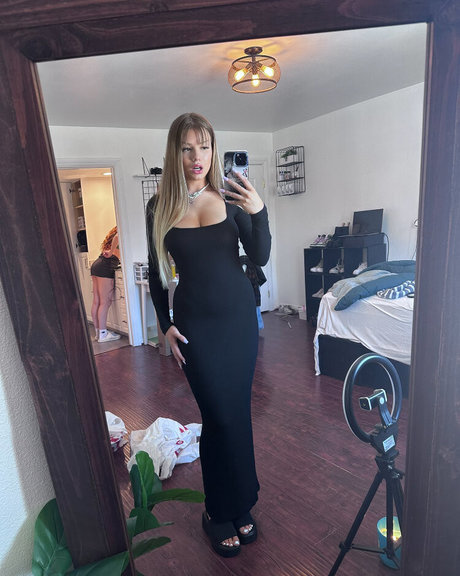 Popsmokes model nice pic