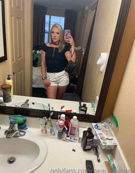 peachylanaxo top model galleries