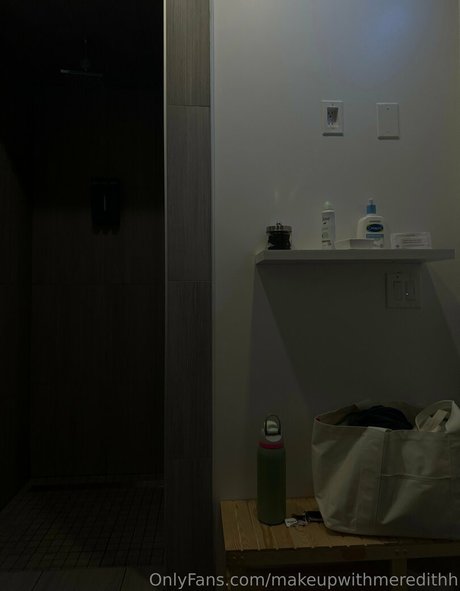 movewithmeredith exclusive pornstar pic