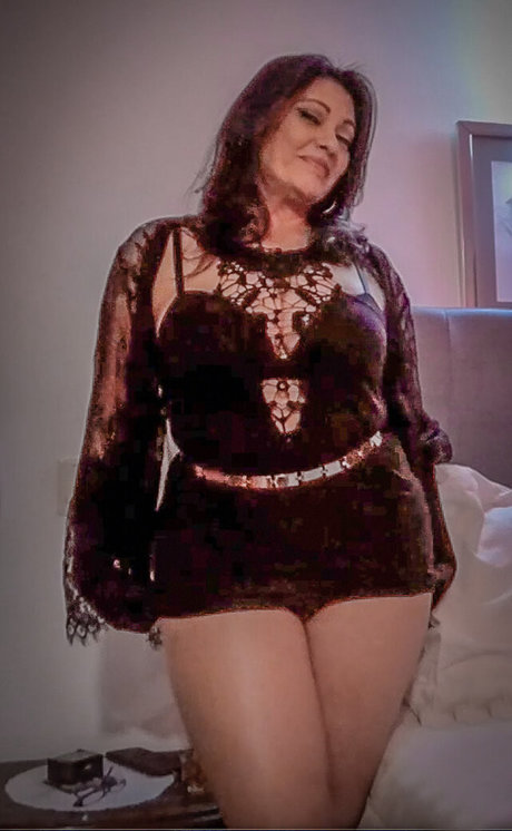 Sonia Net model sex img