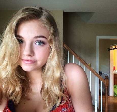 Ruth Choate star exclusive pictures