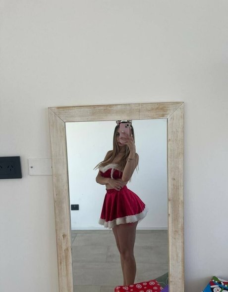 youngani xx star high quality pics