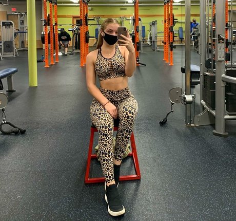 Alysia Kelley pornstar pics