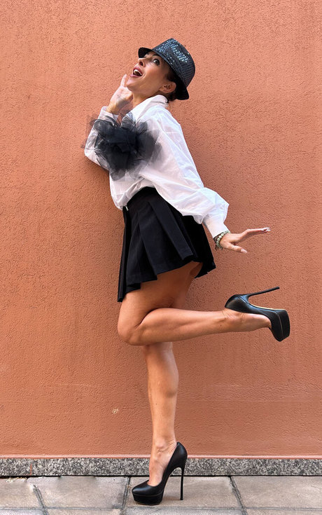 Sheila Grembiule xxx actress picture