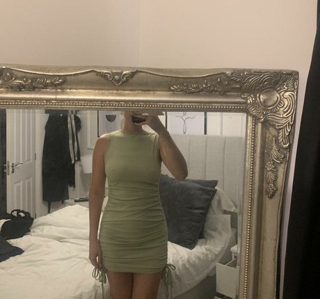 swimming pool onlyfans free nude pictures