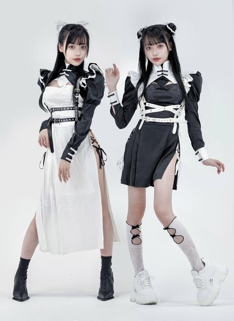 _xxkhyn sex model galleries