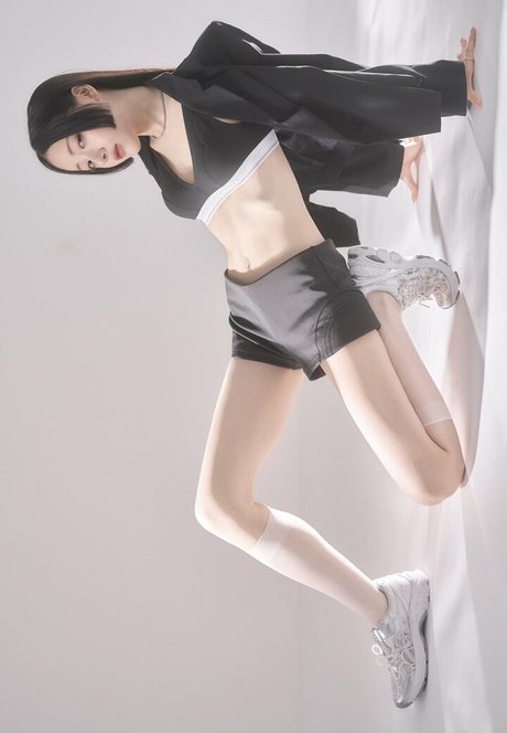 _xxkhyn nudes model galleries