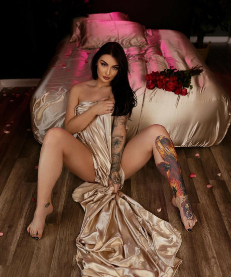 MelkorMedia exclusive actress photos