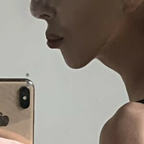 Xcvjzzx star exclusive pictures