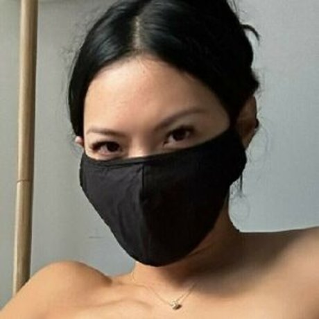 Lunars Secret model pretty pics