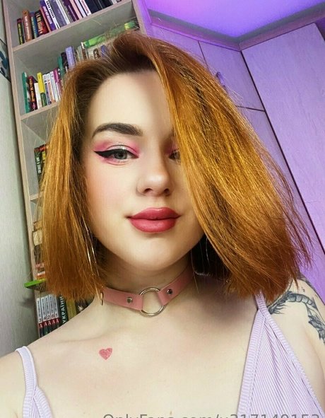 sarah holland hd model picture