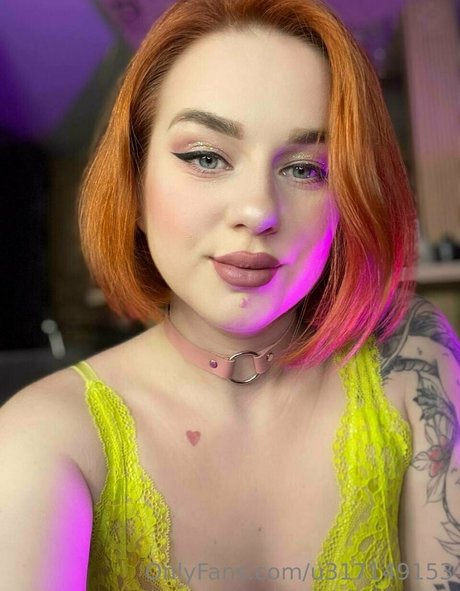 sarah holland nice pornstar photos